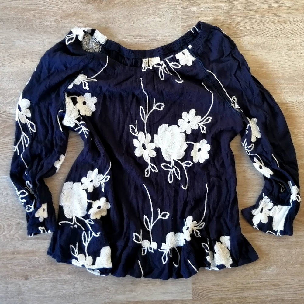 2/$15 Off the shoulder embroidered top